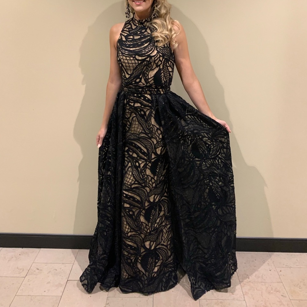 Black/Nude Lace Formal Gown Dress